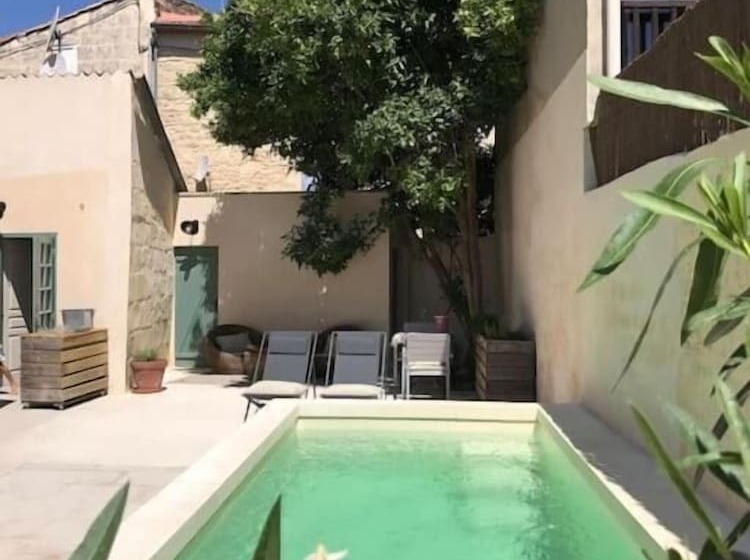 פנסיון La Maison De Cerise