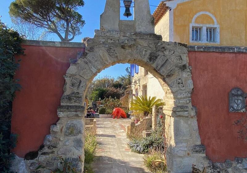 פנסיון Le Clos De L'isle