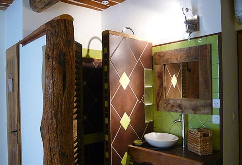 膳宿费 Le Manoir De Gémenos Chambres D Hôtes