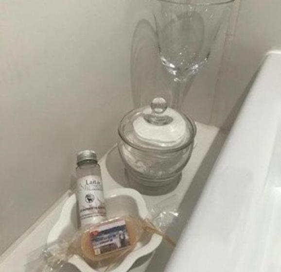 膳宿费 Mas De La Forge