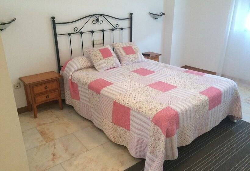 پانسیون P Residencia Pividal