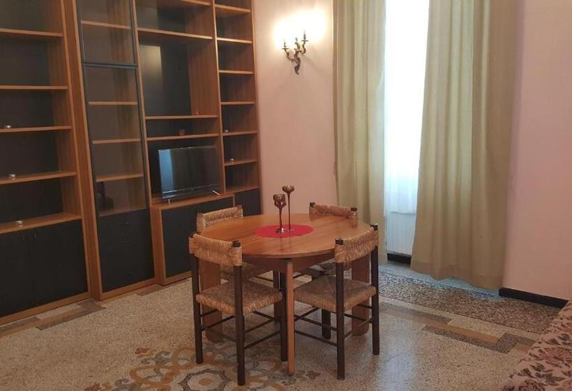 پانسیون Royal Suite