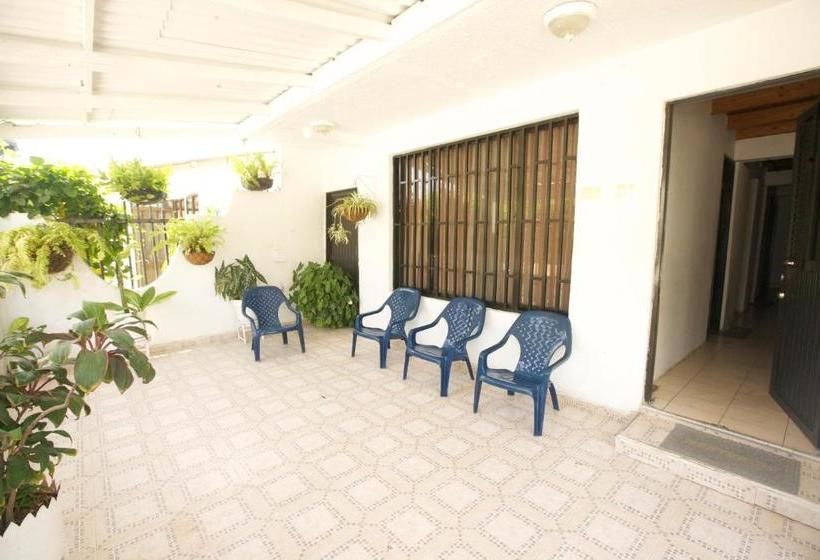 Пансион Sea Star Inn