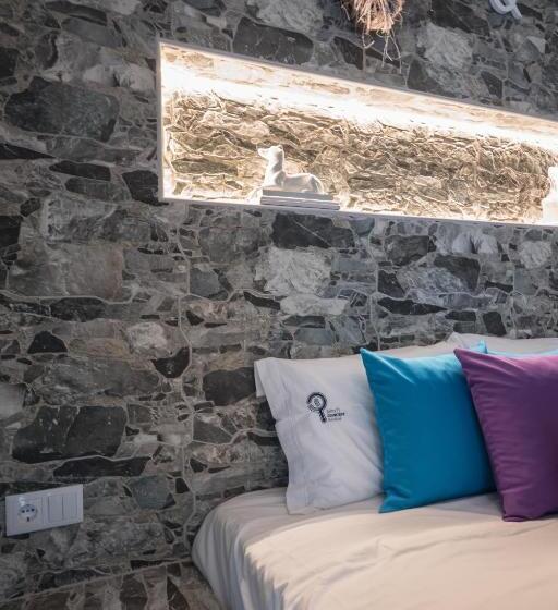 Y.palmela   Boutique Apartments