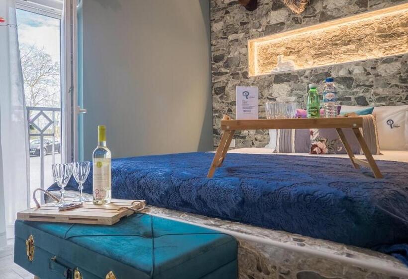 Y.palmela   Boutique Apartments