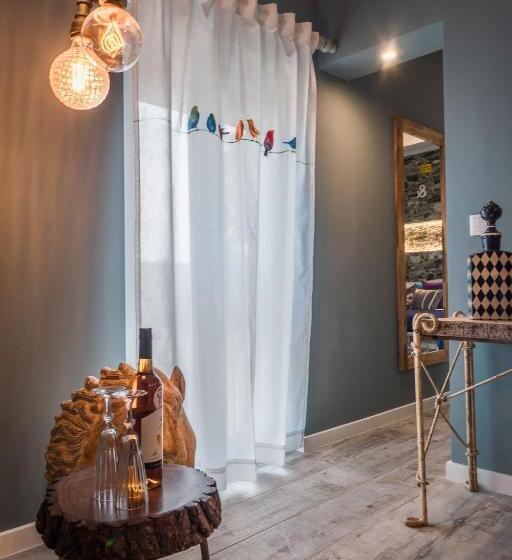 Y.palmela   Boutique Apartments