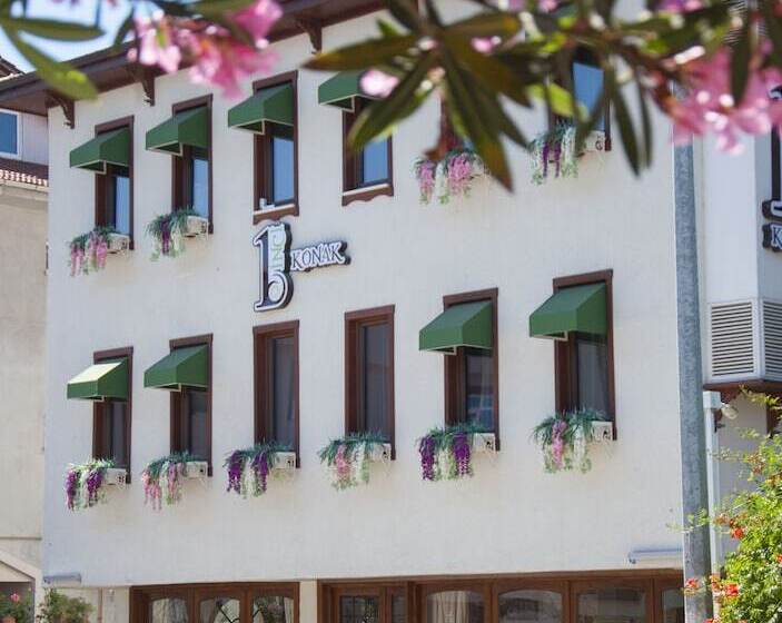 فندق 1inci Konak