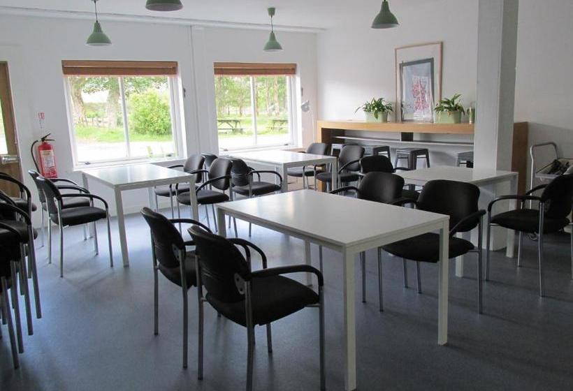 Hartfield House Hostel