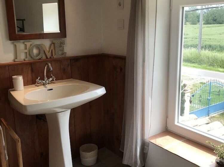 ベッドアンドブレックファースト Chez Missy