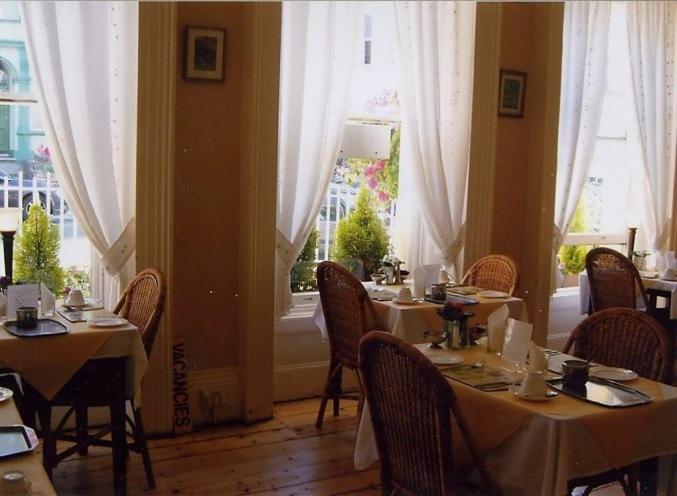 تختخواب و صبحانه Citadel House