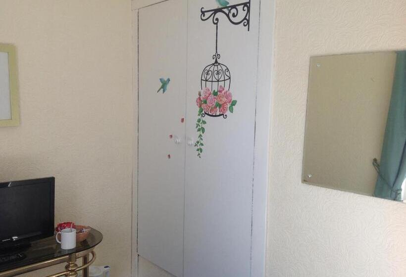 ベッドアンドブレックファースト Talbot House