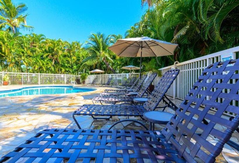 Castle At Maui Banyan