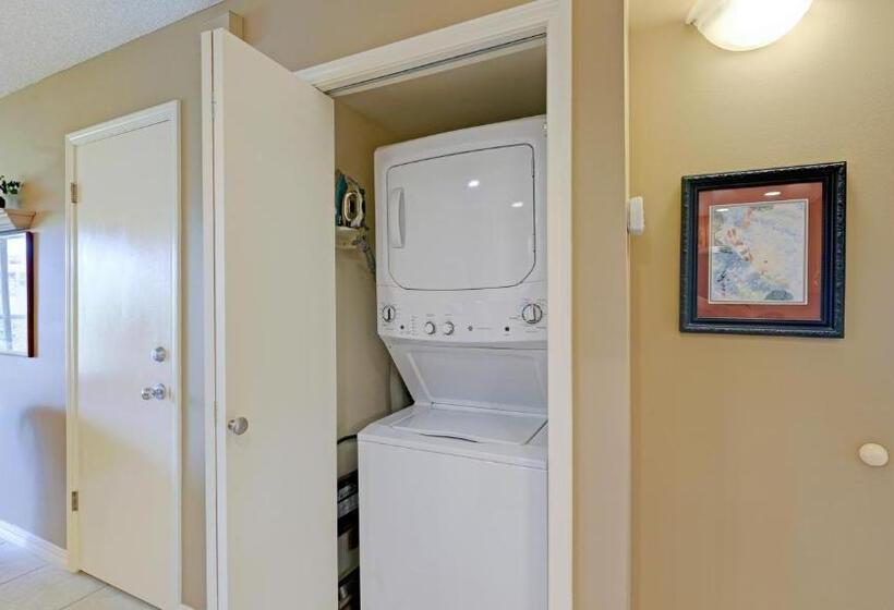 Castle At Maui Banyan