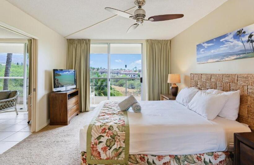 Castle At Maui Banyan