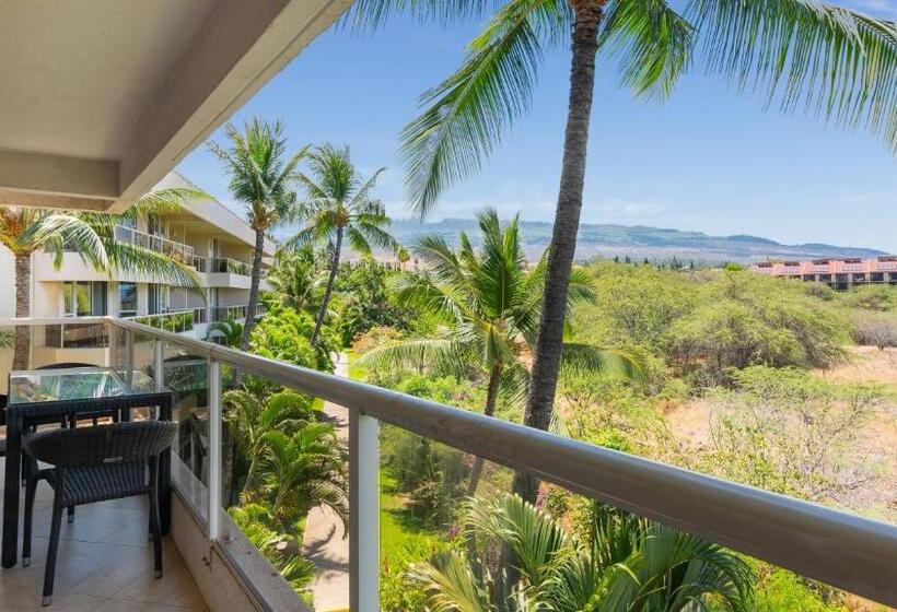 Castle At Maui Banyan