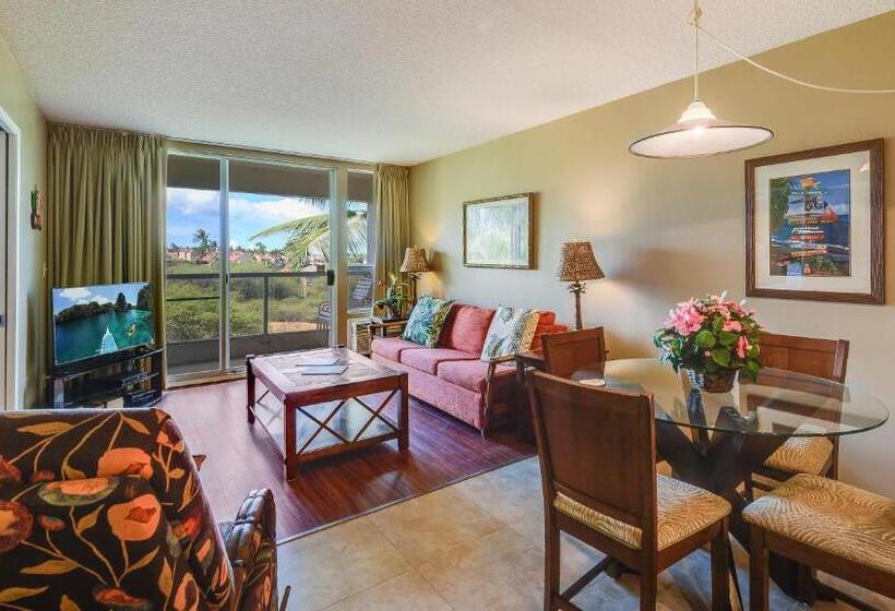 Castle At Maui Banyan