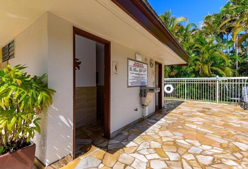 Castle At Maui Banyan