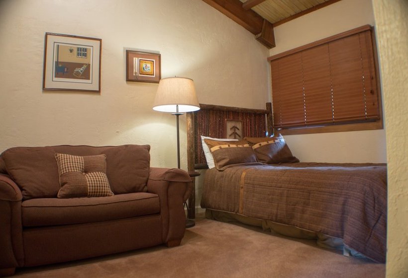 Columbine Condominiums By Cb Lodging