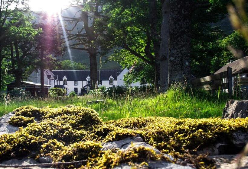 Hartfield House Hostel