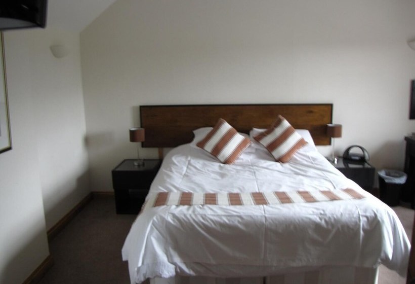 פונדק Rose & Crown