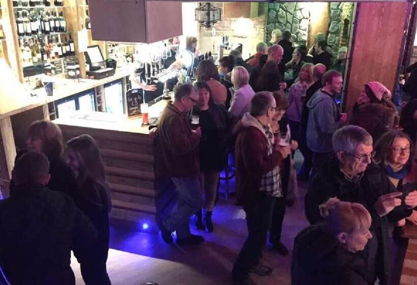 여관 The Bull On The Bridge