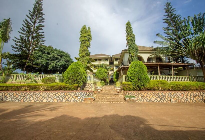 هتل Arch Apartments