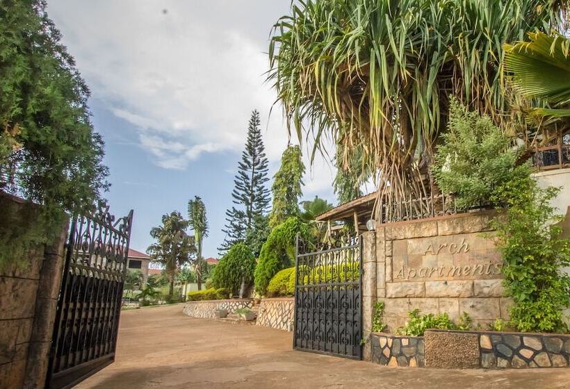 هتل Arch Apartments