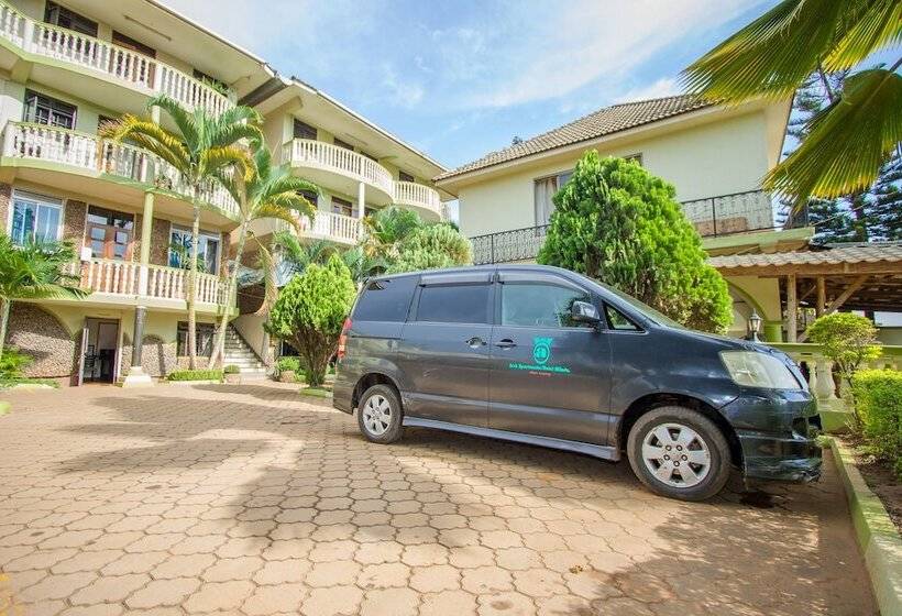 هتل Arch Apartments