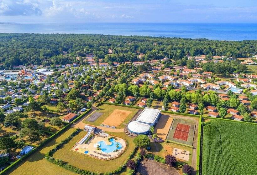 فندق Azureva Vendée Océan