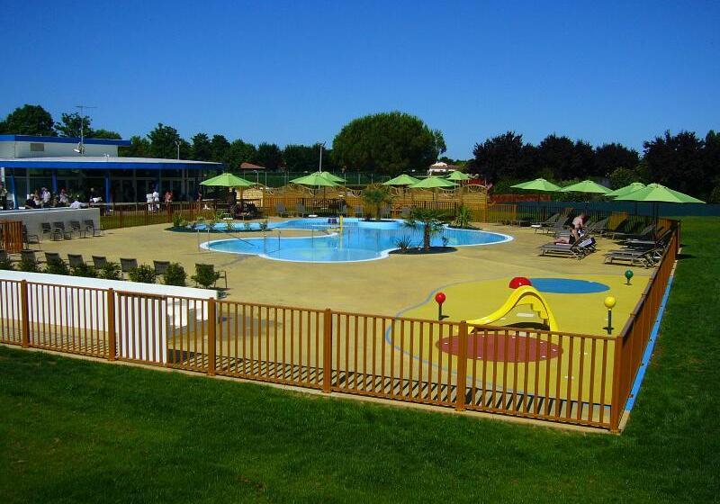 فندق Azureva Vendée Océan