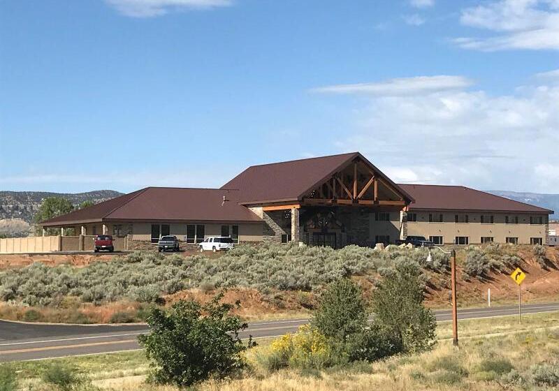 فندق Canyon Country Lodge