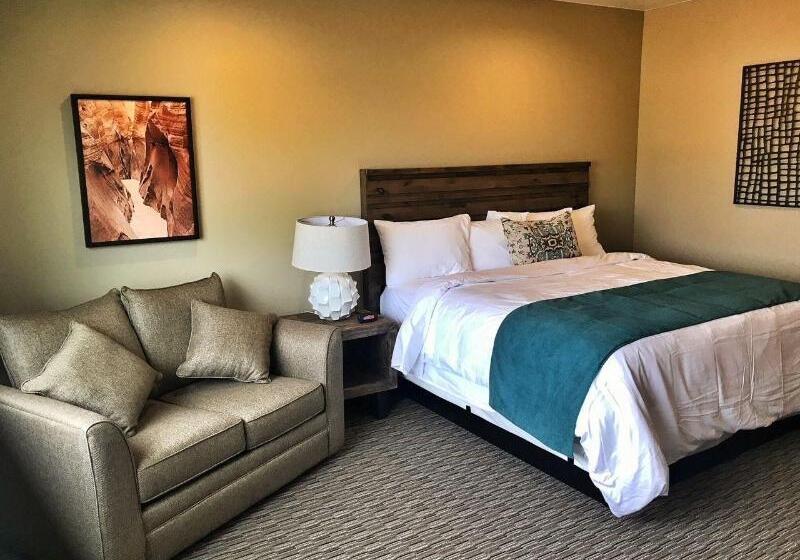 فندق Canyon Country Lodge