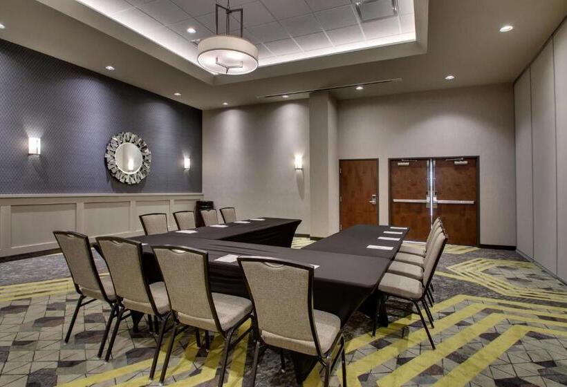 Drury Plaza Hotel Cape Girardeau Conference Center