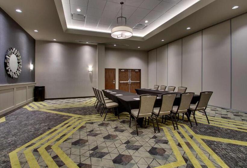 Drury Plaza Hotel Cape Girardeau Conference Center