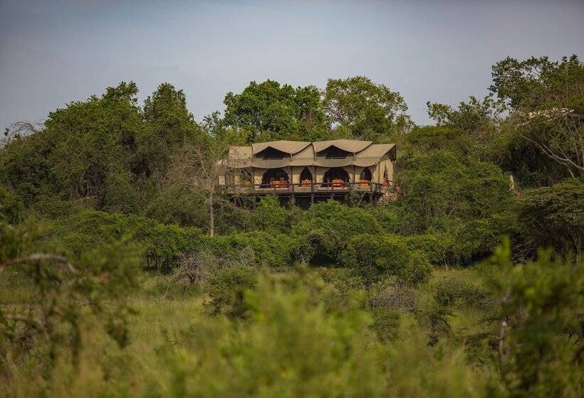 Отель Elewana Serengeti Migration Camp