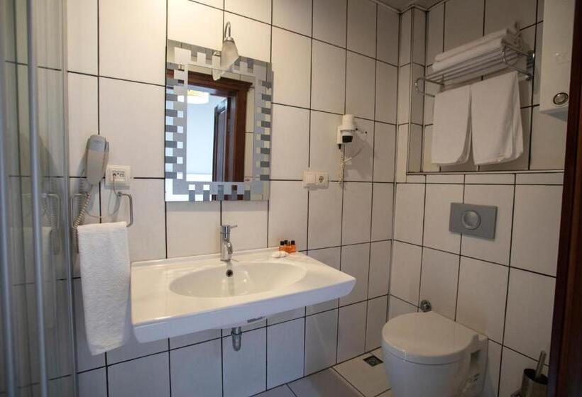 هتل Emin Efendi Konaklari