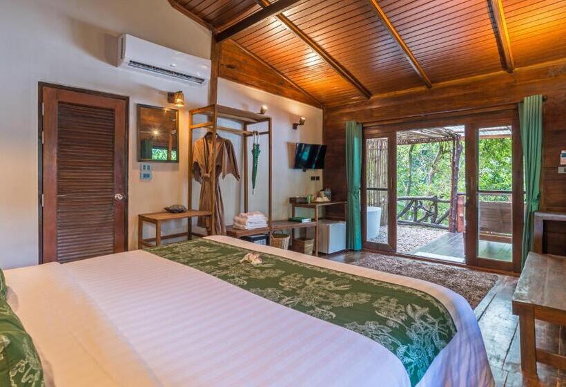 בית מלון כפרי Koh Jum Ocean Beach Resort