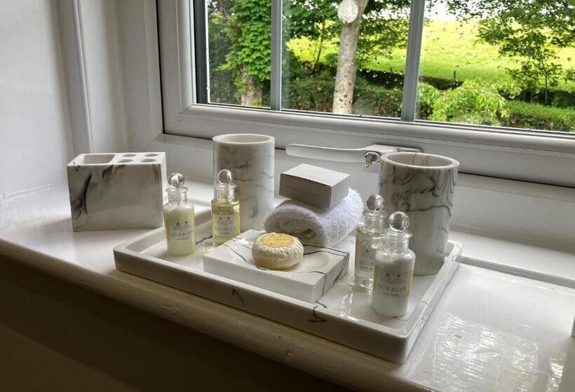 فندق Langley Castle