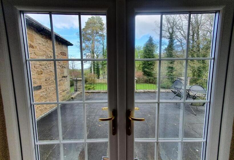 فندق Langley Castle