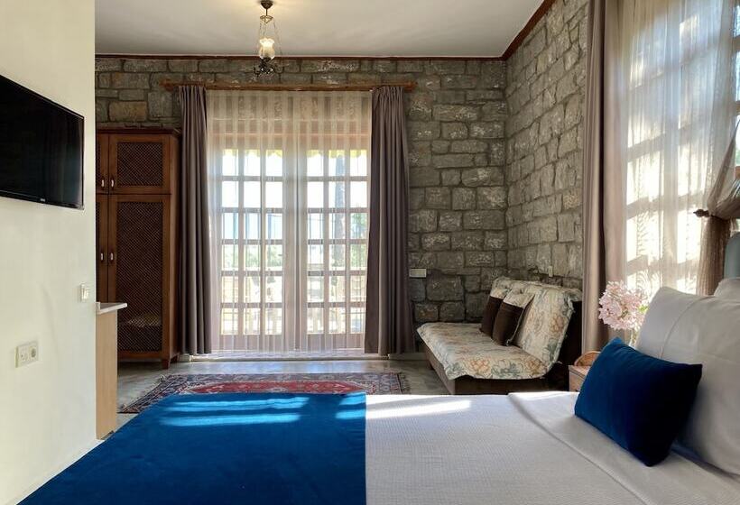 בית מלון כפרי Portofino Boutique