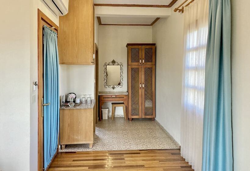 בית מלון כפרי Portofino Boutique