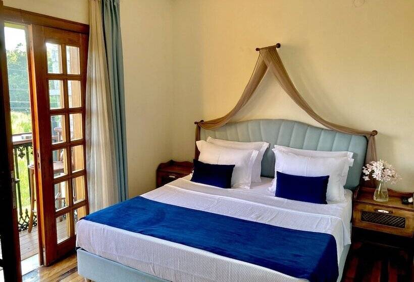 בית מלון כפרי Portofino Boutique