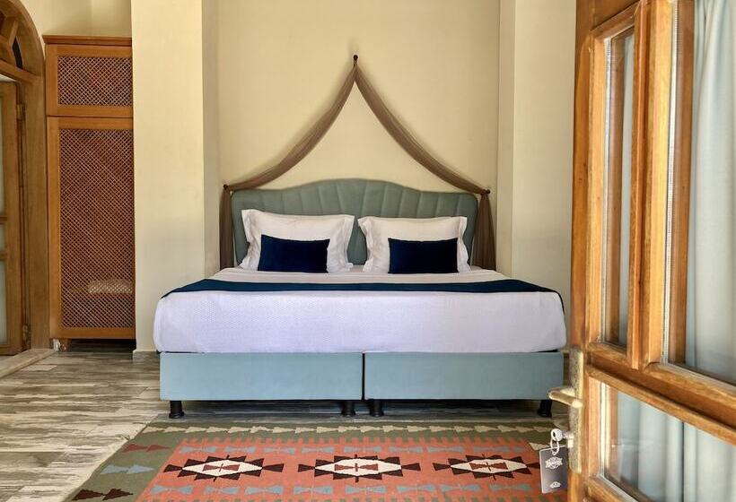 בית מלון כפרי Portofino Boutique