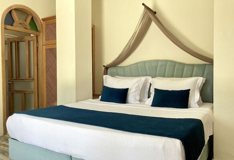 בית מלון כפרי Portofino Boutique