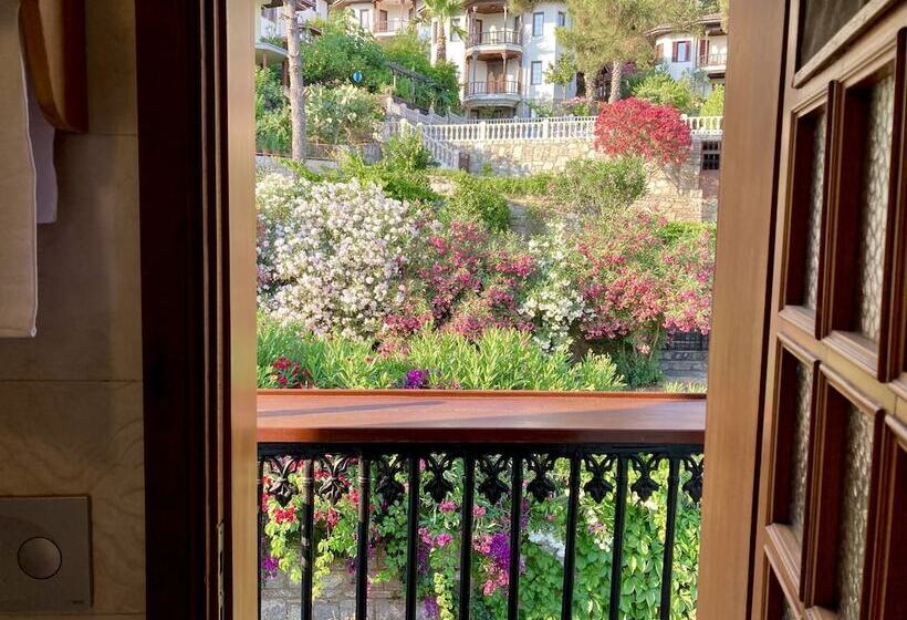 בית מלון כפרי Portofino Boutique