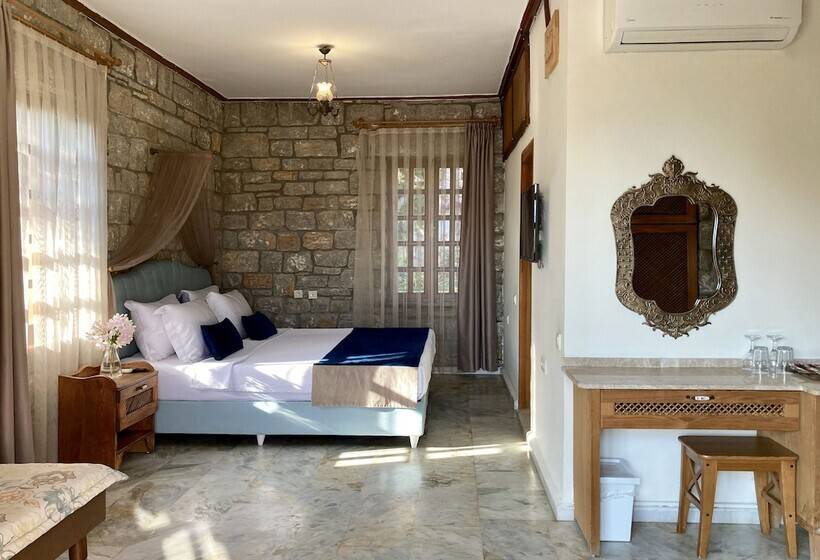 בית מלון כפרי Portofino Boutique