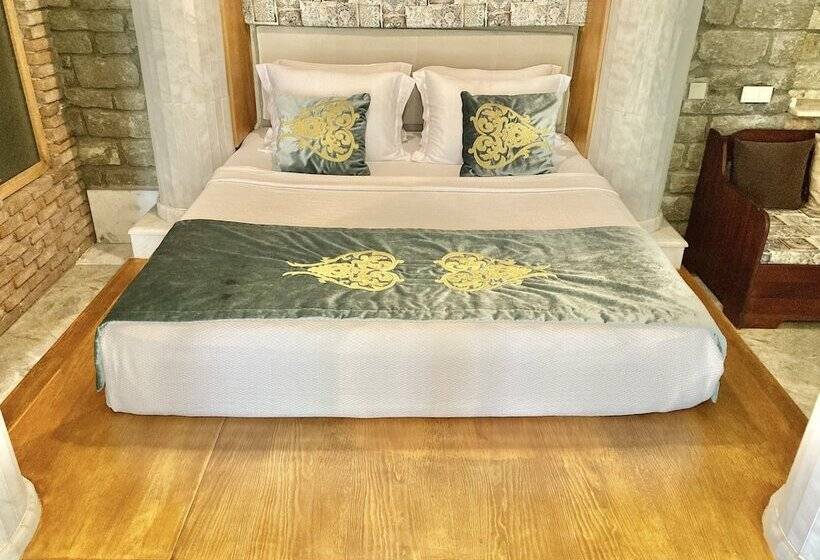 בית מלון כפרי Portofino Boutique