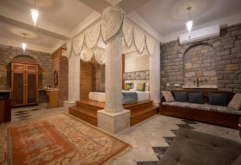 בית מלון כפרי Portofino Boutique