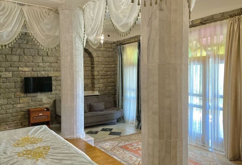 בית מלון כפרי Portofino Boutique