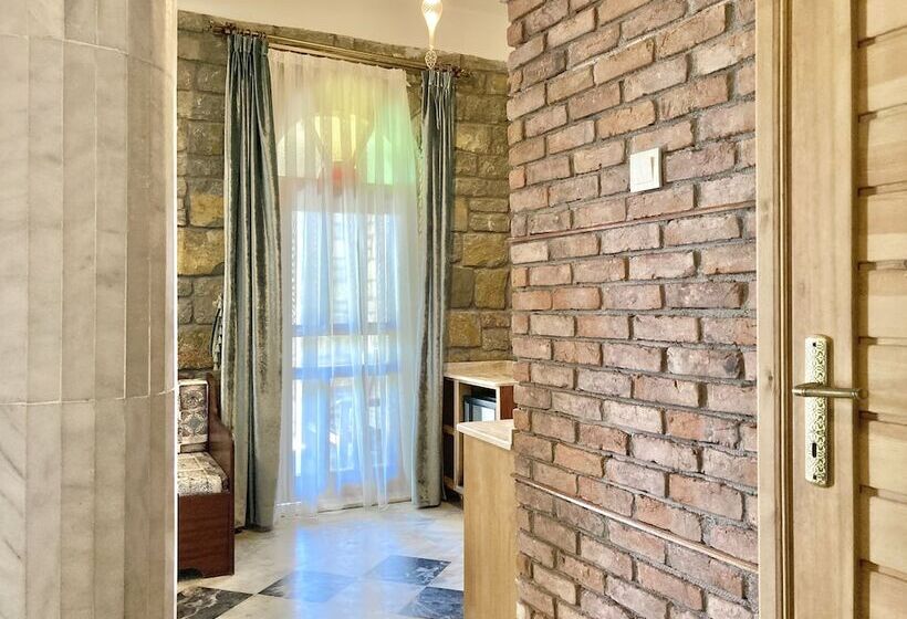 בית מלון כפרי Portofino Boutique